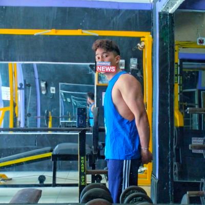 gymbuddy ||
Jawa X Betawi || badmintonaddict || Currently in semarang