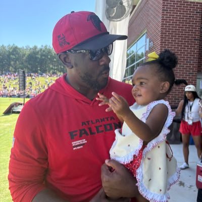 Proverbs 18:16 / Offensive Assistant - ATLANTA FALCONS / #PVAMUalum #HBCUalum / *Tweets reflect my own personal opinion, and not those of my employer*