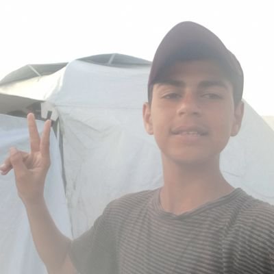 I am Amir from Gaza. My family and I live in a tent. The situation is very difficult and there is no food in Gaza. Your help can save a family from death. Donat