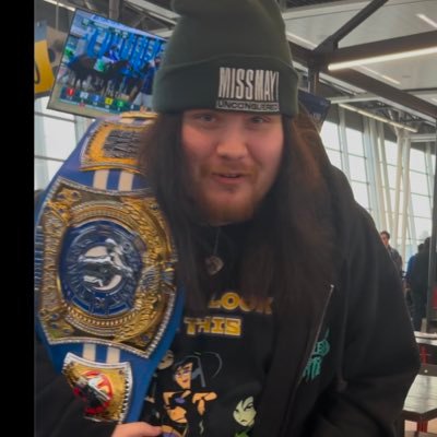 zekeofficiall's profile picture. 570• uh, hey everyone, how uh, how ya doooin 20 musician/artist