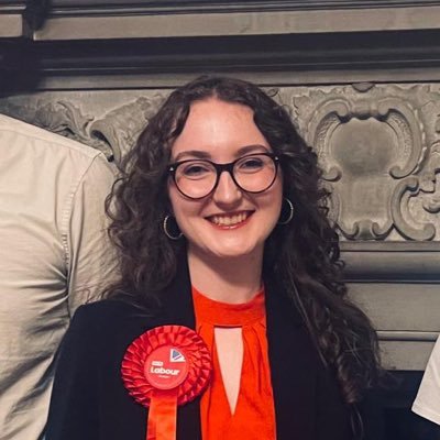 Labour councillor in Warrington 🌹 | Cambridge Politics grad | SEND teaching assistant 🍎 | So passionate about the North that I still live here