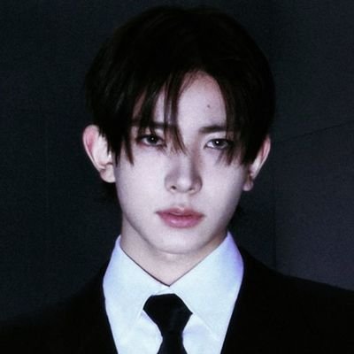 ╭ 𝗘𝗡𝗛𝗬𝗣𝗘𝗡 ♡‧₊˚
┆❝ sheノher ❞
┆⋆˚ 🎞️ ˖° HEEKI bias
╰ ➤ ᥫට Only ENGENE
❤️🍒