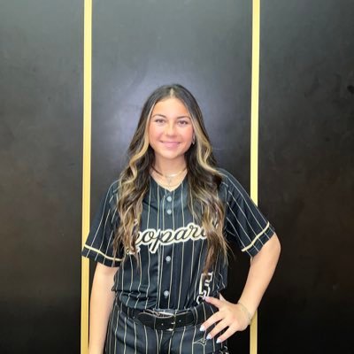 @SoftballTemple // 2024 Salado HS //Outfielder-MI//
