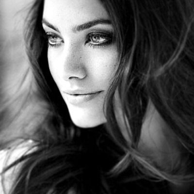 832ab0d9's profile picture. 