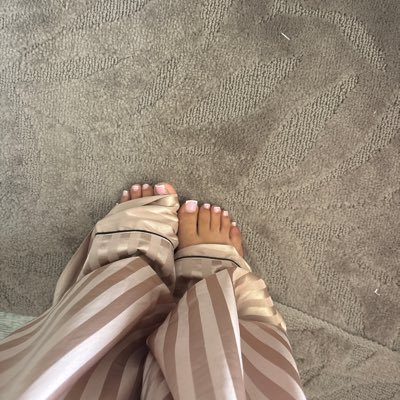 HerrinHavin's profile picture. 18+ kurdische Herrin | Zahle, bevor du sprichst – Regeln meiner Welt. | Tribut 20💦| Anfragen per Telegram: havi1n 💸