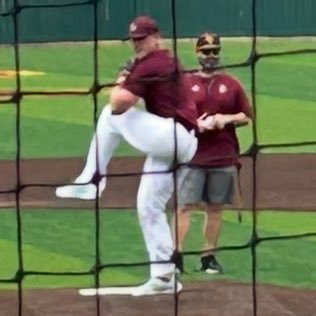 Funniest Single Dad this side of the Brazos! Baseball Coach. Clark Griswold qualities. Life is short, LAUGH! “Rappin Duke” on @sportsradio610. GO STROS!