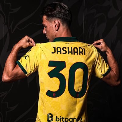 La_CurvaSud's profile picture. 