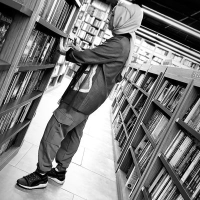 PeruzatKurt's profile picture. 🎈Okumak için uzaklara gitmekten çok, Uzaklara gitmek için okumaktayım...
                                             Amin MAALOUF