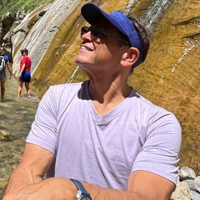 2widerski's profile picture. Passionate Techie, Foodie.. Enthusiast of AI, Pizza Making, Music-DJ, Bio-Hacking, Fitness.