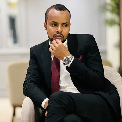 Moh_Haaruun's profile picture. ||Somalilander💚🤍❤️ || Social Activist || || BSc In ICT & BA in PS&IR @GollisUniv in Burao|| MSc of Computer Science in @Admas_hargeysa ||
