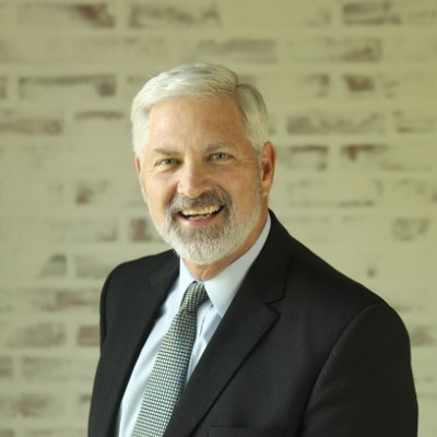 Stuart Starry is a preeminent attorney in West Texas. He handles Aviation Accidents, Truck Crashes, and Oil Field Accidents.