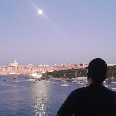 Repelincuch's profile picture. Abogado, uribista y padre de familia. Exiliado por las políticas de Petro, pero con el corazón siempre en Colombia. Mi lucha por sus valores no tiene fronteras!