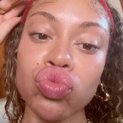 Ghettomommypt3's profile picture. Don’t even know if I should post… but I’m back !! please don’t report me if there’s a issue I don’t have a problem removing anything