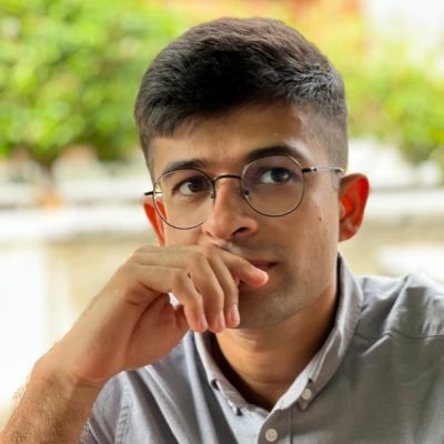 IPS ‘21 Gujarat | @DAIICT 👨🏻🎓| Triathlete | Books | Symmetrical Photography | Trivia