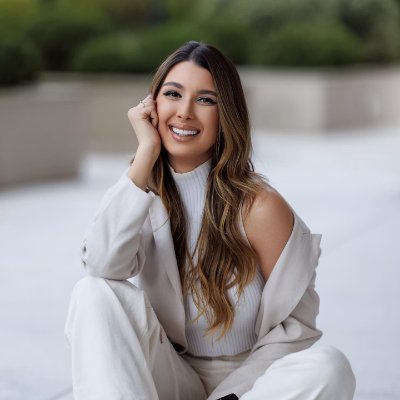 DrGiovanna19888's profile picture. 