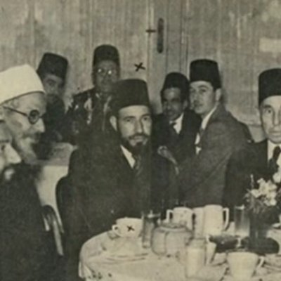 Rahmân’ın kulları, yeryüzünde vakar ve tevazu ile yürüyen kimselerdir. Cahiller onlara laf attıkları zaman, “selâm!” der geçerler.