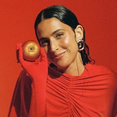 a obcecada por bernesinha, bellyconrad, MARO, eurovision e lua vermelha