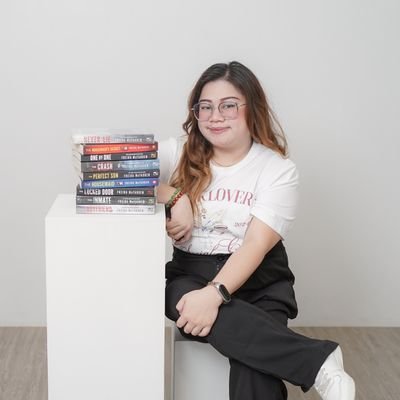 lifeofkatherin's profile picture. 