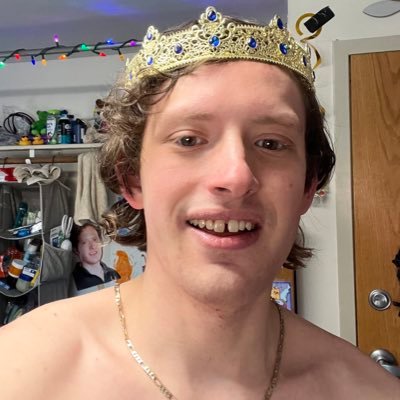 God 1st ✝️ | 20✨25✨| Alaskan swimmer ❄️🏊🏻♂️| No I’m not from Canada 🇺🇸 | Snap: logancproducts🌟| backup @logann_c_