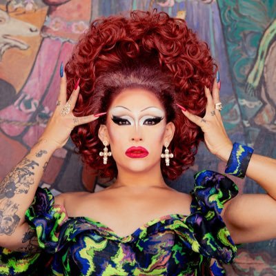 celebrating the gorgeous icon estitties ❤️🔥🔥❤️🔥 #ittybittyestittycommittee
