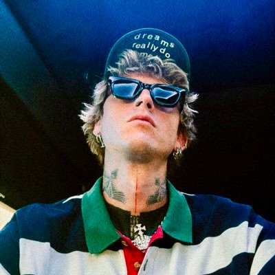 cure to your @machinegunkelly post-concert depression. run by ariel. stream lost americana ⭐️