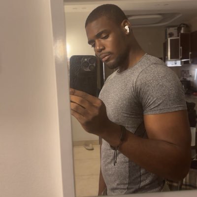 6’2 ADHD & Autism awareness activist, believer of Christ Jesus, singer and songwriter