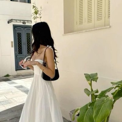 Tristicleysx's profile picture. Most of the shadows of this life are caused by standing in one's own sunshine.