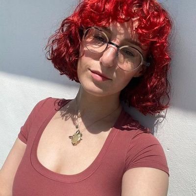 I'm here to make friends with each other if you're interested please follow me