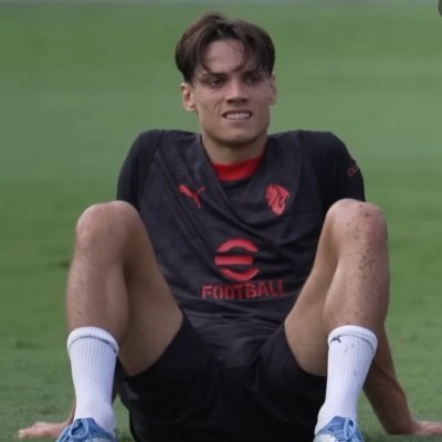 imanarodnjaka's profile picture. 