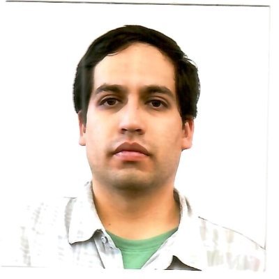 Ingeniero civil, lector ávido, cachanilla de corazón