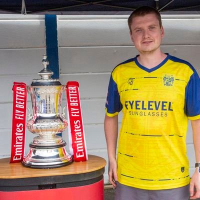 danfreer's profile picture. I'm me, a Bury FC fan.