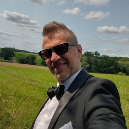 eksperts - aktīvists. Oficiāls viedoklis. Preventīvā medicīna, izglītība, uzņēmējdarbība. Šajā pasaulē tas ir kā tas ir bijis - kvadrāts nav apaļš.
