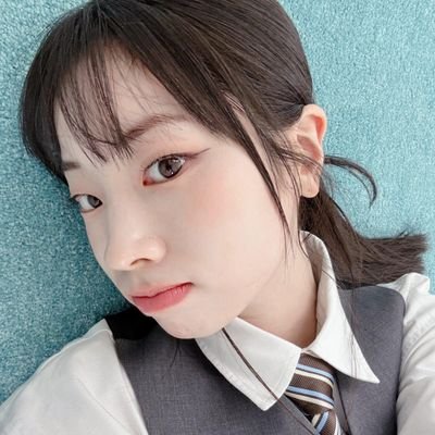 04 • Eu e a Dahyun vendo 23.5 juntinhas • Acumulando hobbies