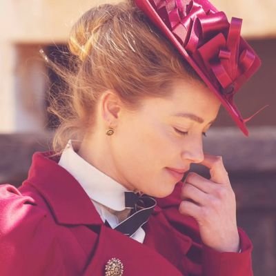 #IStandWithAmberHeard For Women & Girls always
#LetWomenSpeak #StandingWithReality
Sophia Coppola & Greta Gerwig & Emerald Fennell