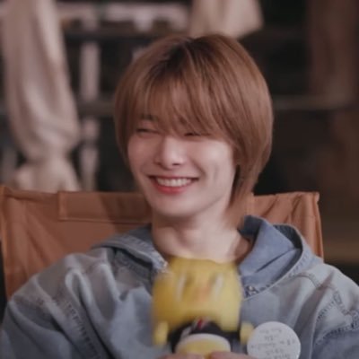 seungin thinking ☆〜(ゝ。∂)saw skz 14/7/24, 18+19/7/25