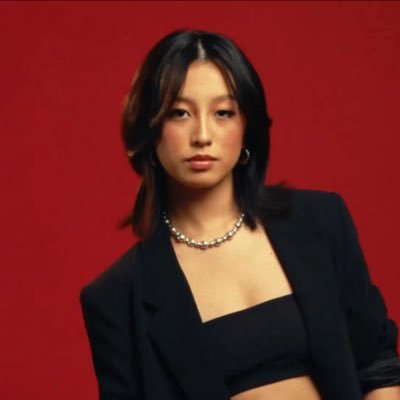 nmixx, itzy, twice, and girlset enthusiast