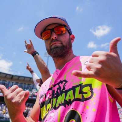 Banana Ball Coach for @ThePrtyAnimals • #BURNTHEBOATS 🔥⛵️