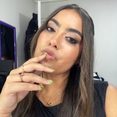 danielahercol's profile picture. ♓︎ welcome to my 📮