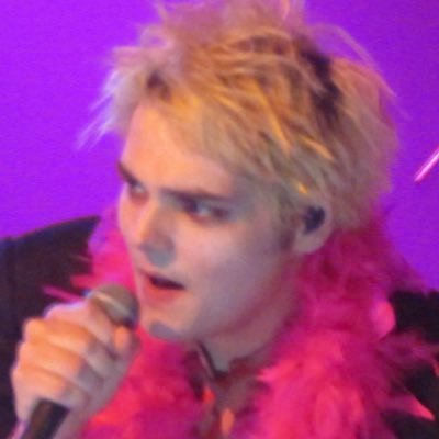 cal ! n1 HESITANT ALIEN FAN Profile