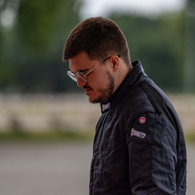 🏎️ Professional Simracer 🇪🇸
| Competing for @DragoRacing69 |
@p1doks Coach 💺