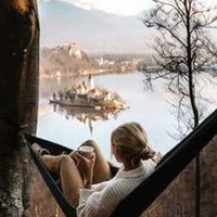Anna (@lauoose16180) 's Twitter Profile