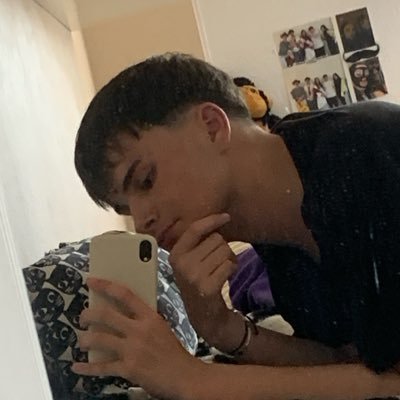 lopezjn29's profile picture. 