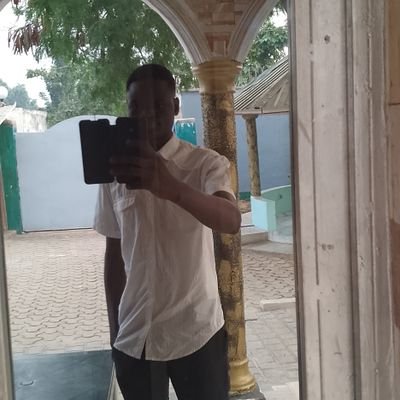 leader des communautés, expert en communicateur social. patriote Congolais 🇨🇩