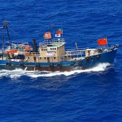 老百姓 中产 中国大陆人 北京朝阳户口所以代表不了中国穷苦人民,有一些事情好好聊好好说,欢迎讨论,核心观点是谁有未来跟谁跑