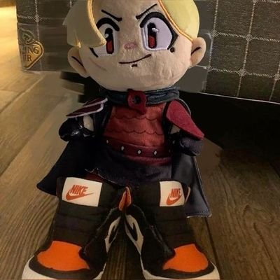 raid_alienpro's profile picture. oh dios mío, amo a Sasha