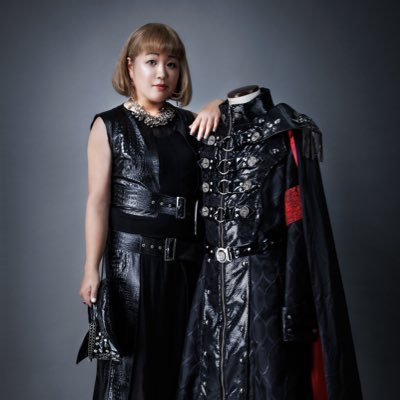 2025年10月PARIS発表🇫🇷 ヴィジュアル系バンド、メンズアイドル、メン地下、歌い手、コンカフェ衣装製作、コレクション衣装のリースのご依頼はDMからお問い合わせください。