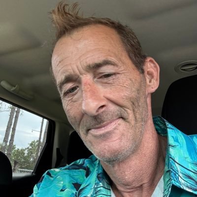 Hornyhorton826's profile picture. hi I’m johnny I got big wood wanna take a ride