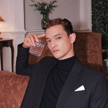 TuanLong1810's profile picture. 