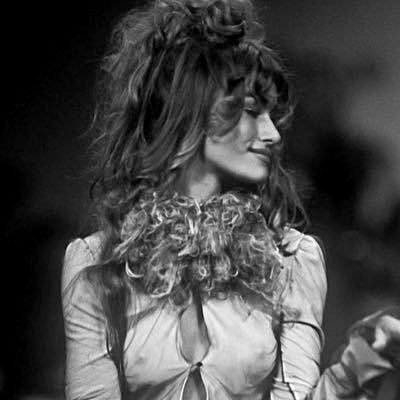 T3NSECONDS's profile picture. old people enthusiast