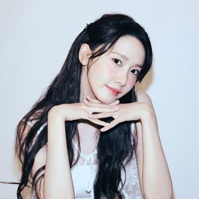 I am A Sone..
And I Love Yoona:)
She is my Angel
No 1 Fan and Protector of Yoona